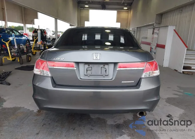 1HGCP2F60BA022501: 43361382