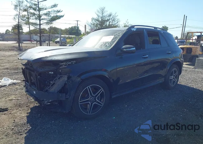 4JGFB4KB3LA083623: 43361466