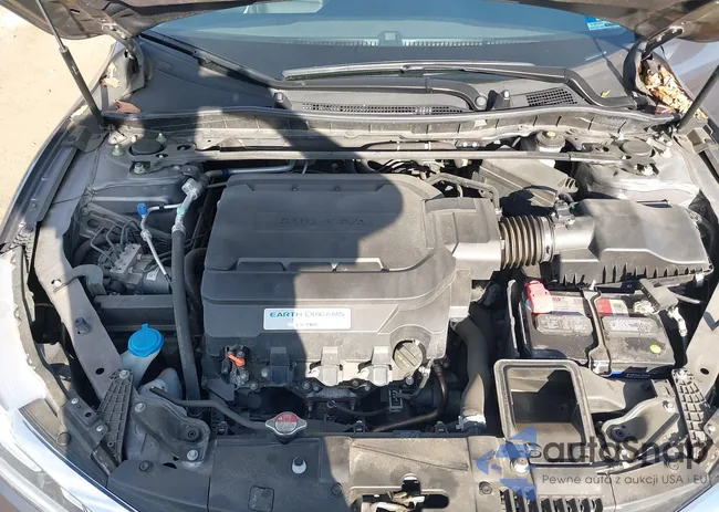 1HGCR3F04GA035786: 43361546