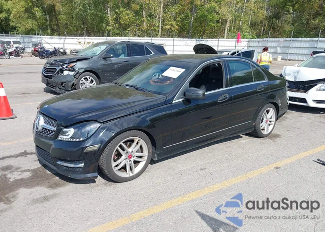 WDDGF8BB2CR196653: 43362768