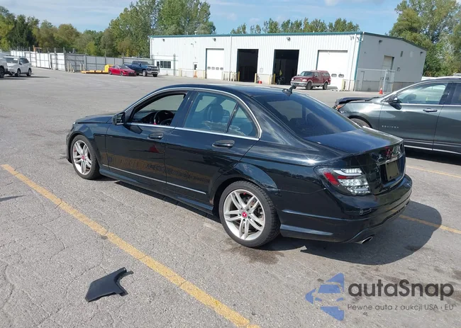 WDDGF8BB2CR196653: 43362768