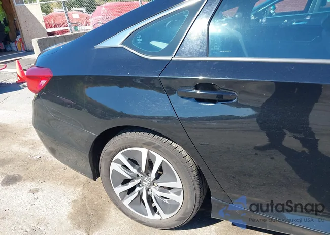 1HGCV3F10JA010119: 43362793