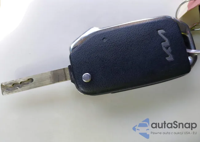 KNDJ23AU5P7873102: 43362814