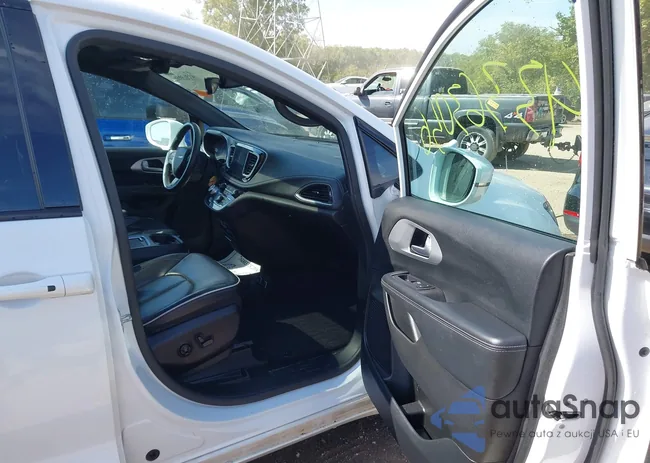 2C4RC1GG4JR263543: 43363056