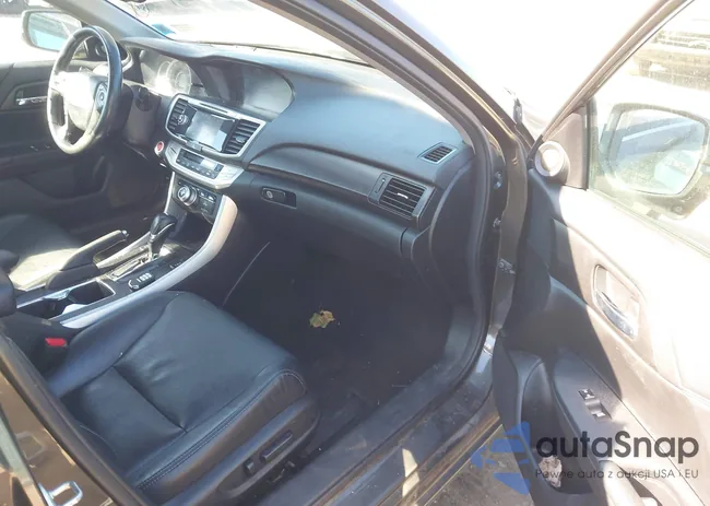 1HGCR2F8XEA061516: 43363084