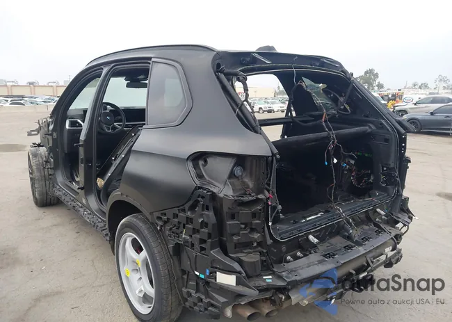 5UX33EU02R9T73933: 43363107