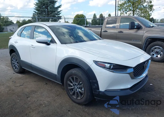 3MVDMBAM8PM579330: 43364129