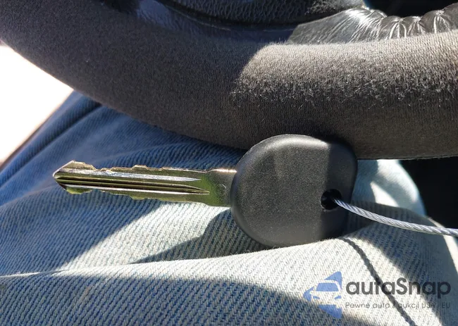 1G1AM15B867619379: 43364167