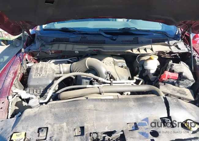 1C6RR6GT0JS195983: 43363308