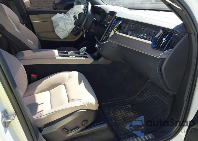 YV4M12PA1S1391839: 43363502