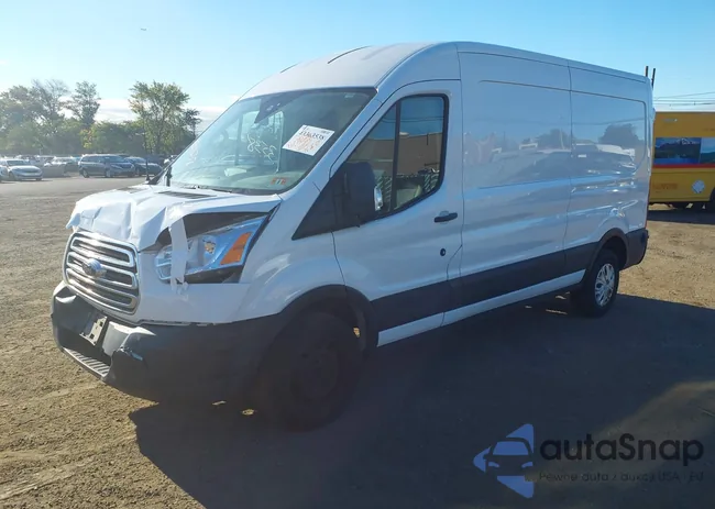 1FTYR2CM4KKB17963: 43363538