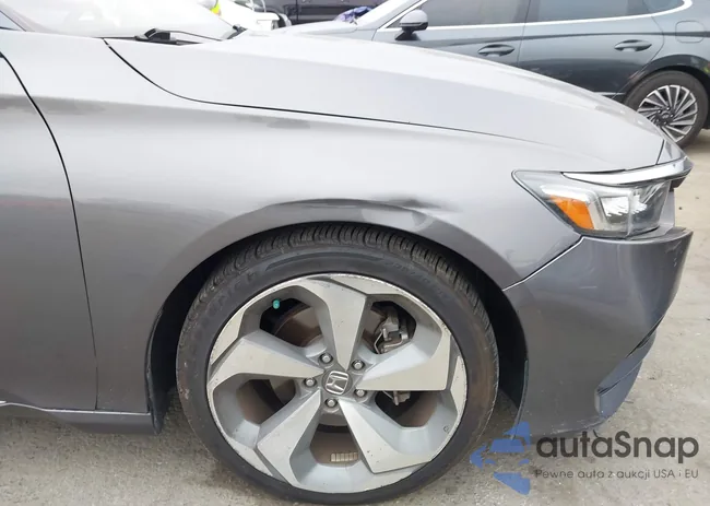 1HGCV1F90JA037668: 43363546