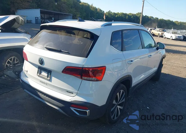 3VVNX7B20PM306097: 43364671