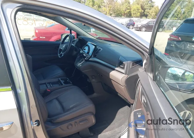 5FNRL6H67RB040570: 43364685