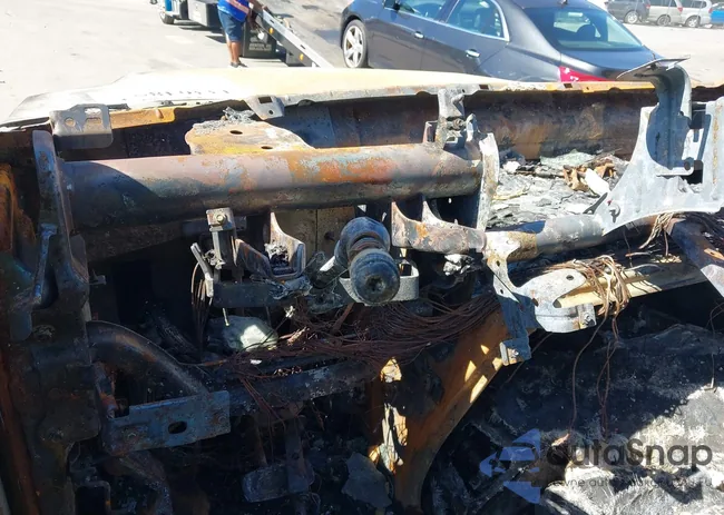 1FBNE3BL3DDA75116: 43364852