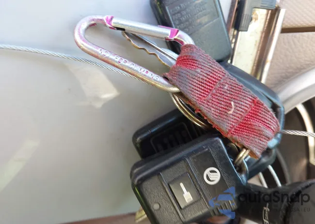 4M2EU48816UJ11101: 43364939