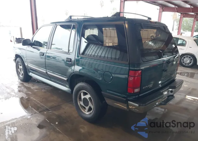 1FMDU32X5PUD81568: 43365243