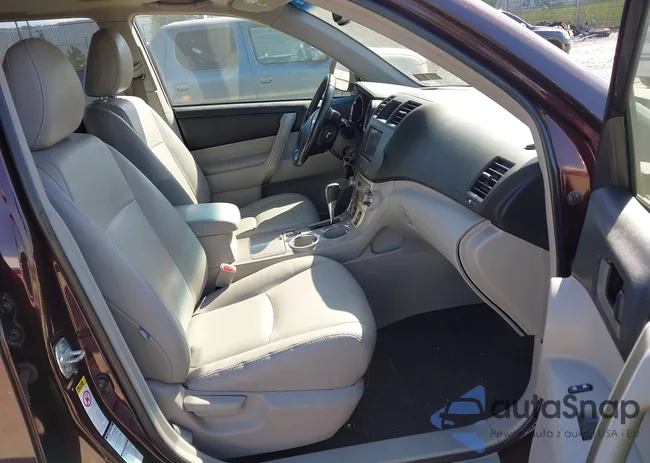 5TDBK3EHXCS101373: 43365256