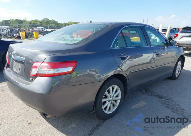 4T4BF3EK8BR090126: 43364393