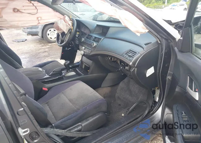 1HGCP263X9A166654: 43364404