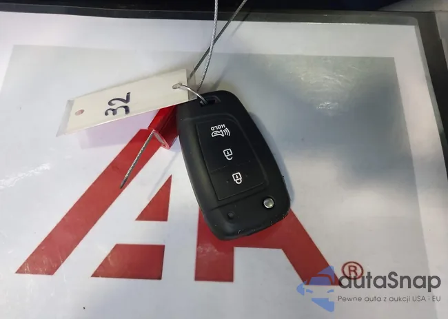 KMHRC8A32PU266009: 43364487