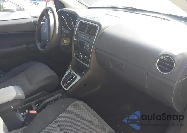 1B3CB4HA6AD571855: 43364572