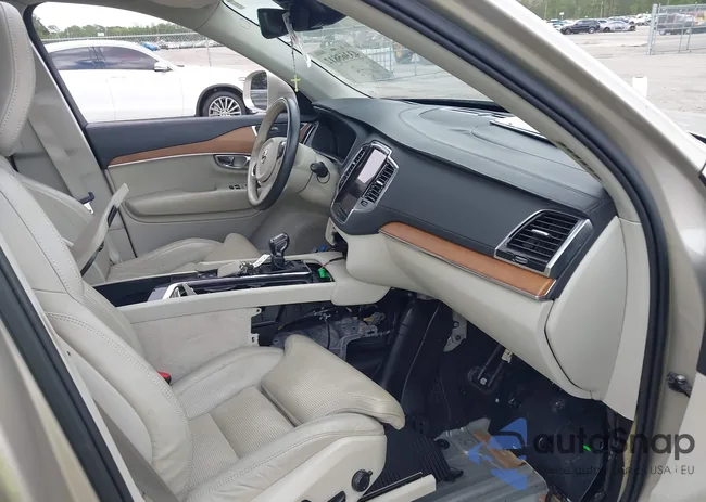 YV4A22PL0G1094988: 43365812