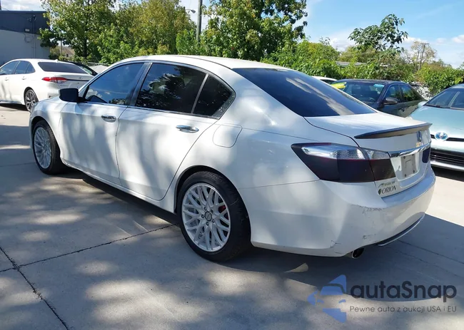 1HGCR2F50FA211916: 43365853