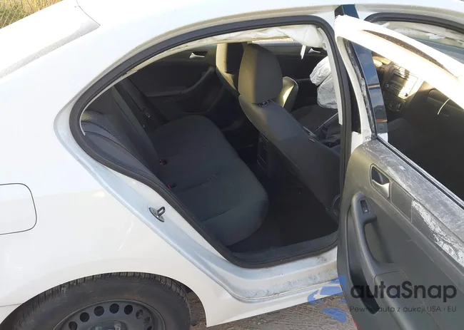 3VW1K7AJ4EM441274: 43365972