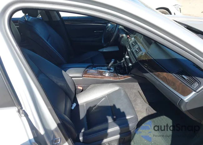 WBAFU7C57CDU59597: 43365986