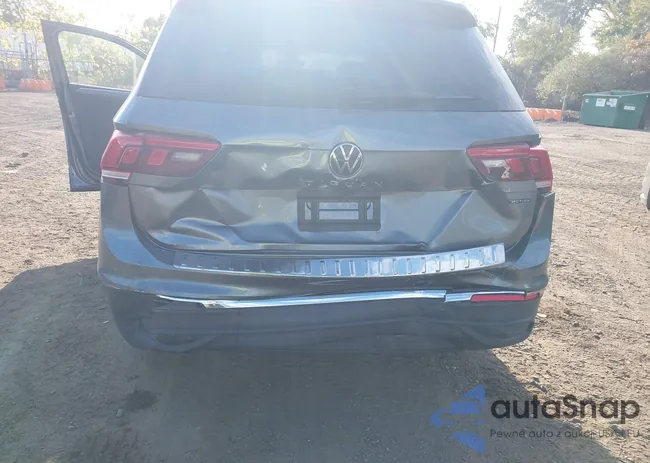 3VVAB7AX2RM216625: 43366023