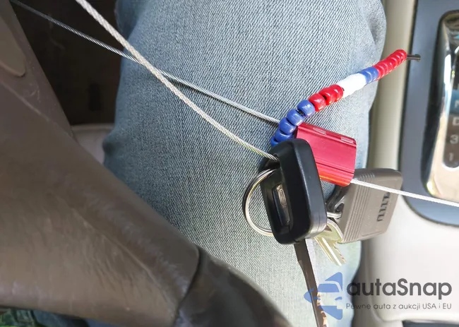 1LNHM97V22Y659680: 43366043