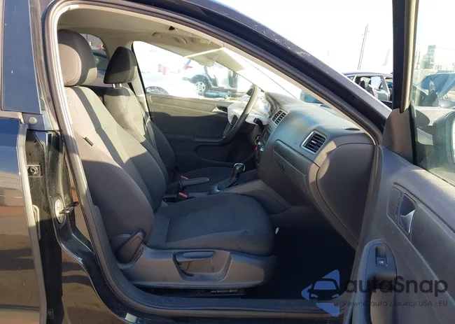 3VW2K7AJ9CM346517: 43366265