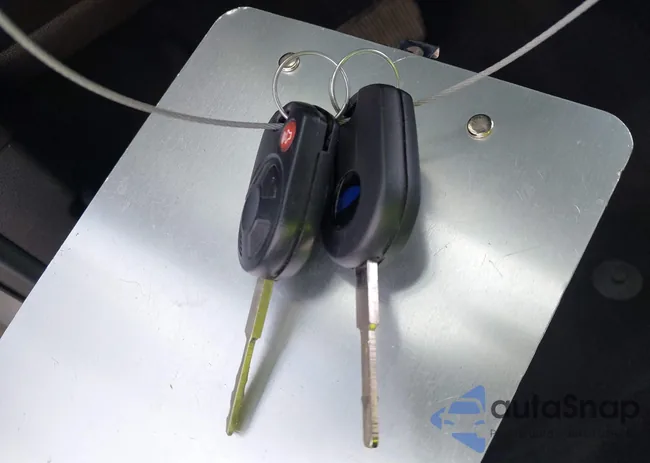 1FMCU0F74EUA70974: 43365406