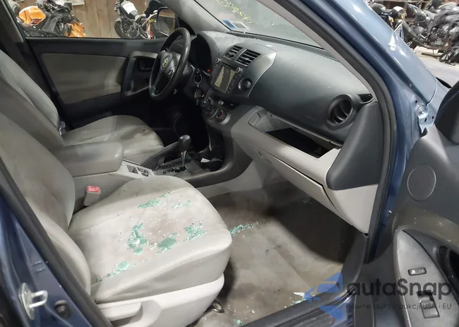 2T3BF4DVXAW064807: 43365470