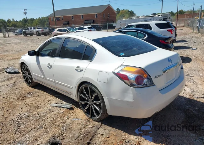 1N4AL2AP6BC166839: 43365480