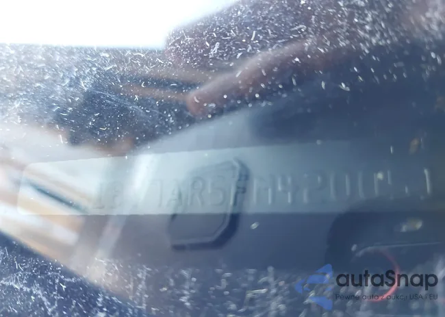 JN1BV7AR5FM420051: 43365573