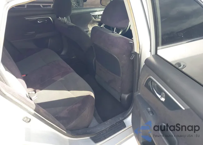 1N4AL3AP5DN464926: 43365610