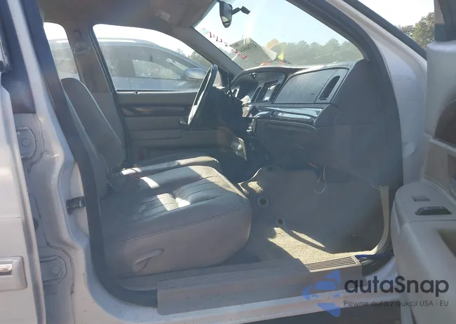 2MEBM7FV2AX622481: 43366844