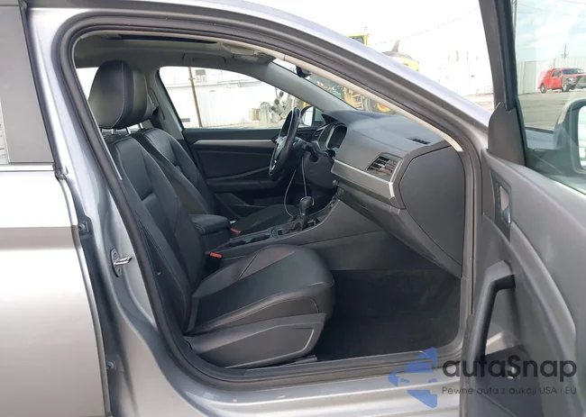 3VWC57BU5KM215782: 43366893