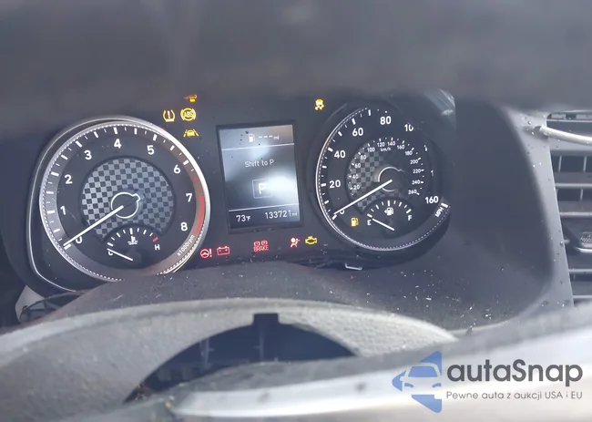 KMHD84LF0KU831877: 43366975