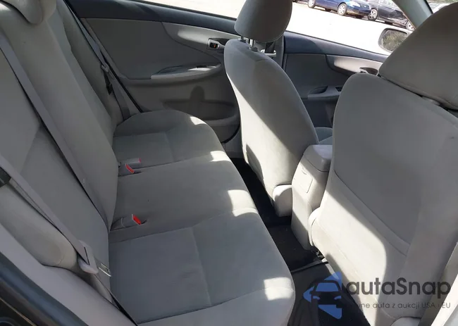 2T1BU4EE2BC634329: 43367064