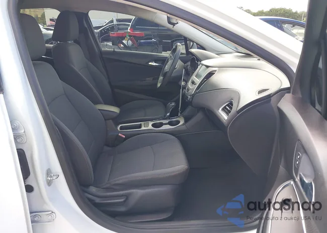 1G1BC5SM3J7226600: 43367143