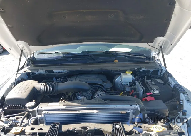 1C6SRFFT7LN370170: 43367178