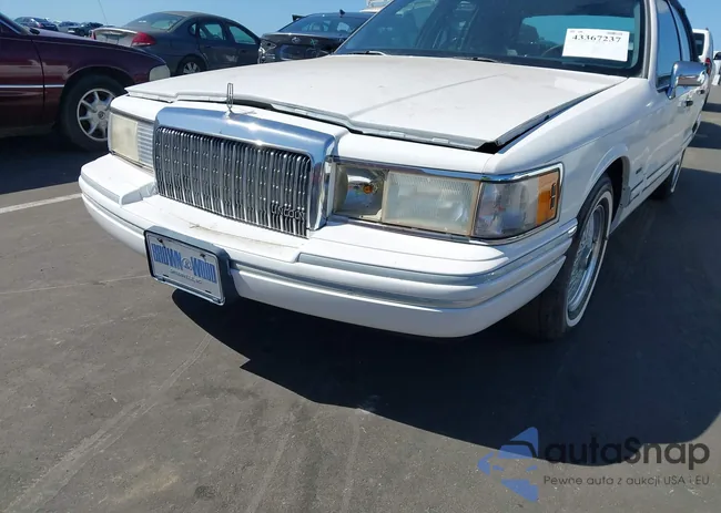 1LNLM82W2RY657006: 43367237