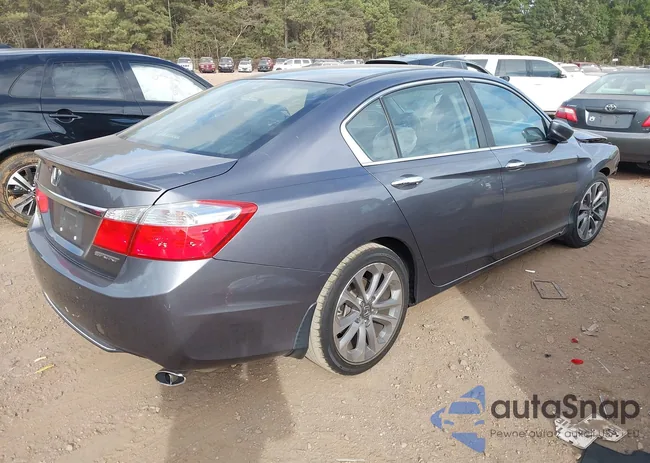 1HGCR2F52EA030928: 43367255