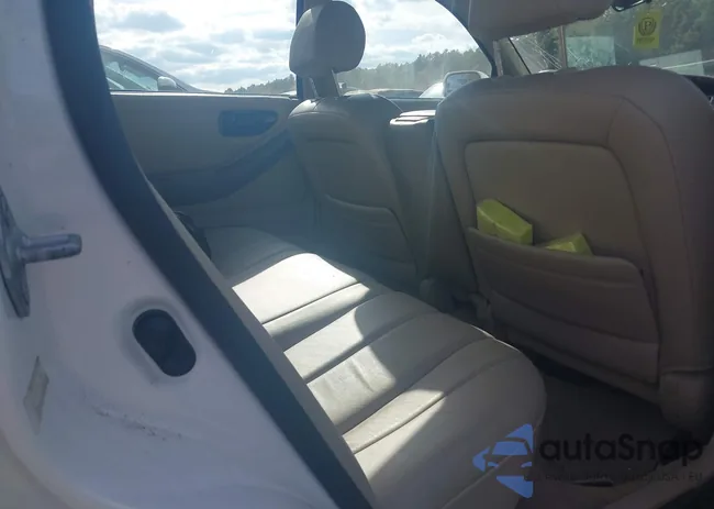 4T1BF18B3XU298447: 43367257