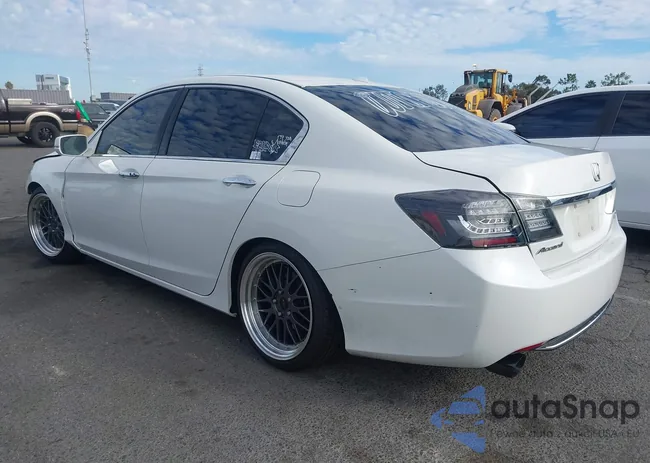 1HGCR3F85EA034035: 43366349