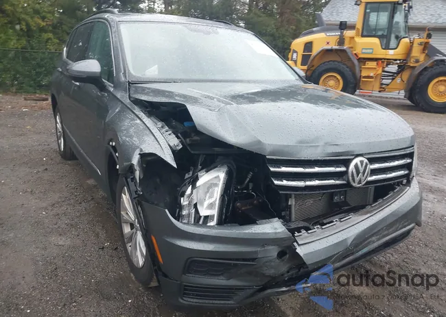 3VV2B7AX1JM106853: 43366380