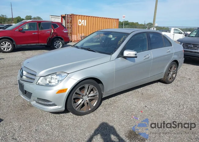 WDDGF8BB9CR192308: 43366445